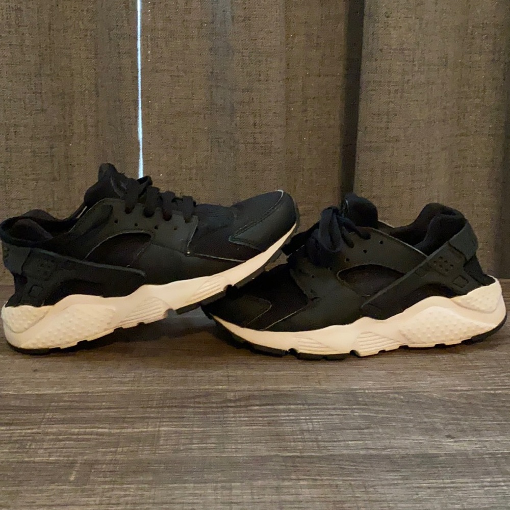 Nike huaraches!